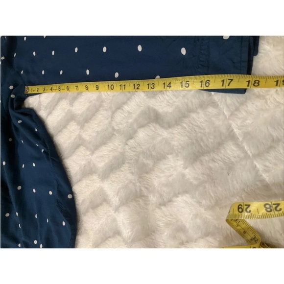 Hollister Women’s Button Down Polka Dot Roll Tab Sleeves Top Size S - Picture 5 of 8